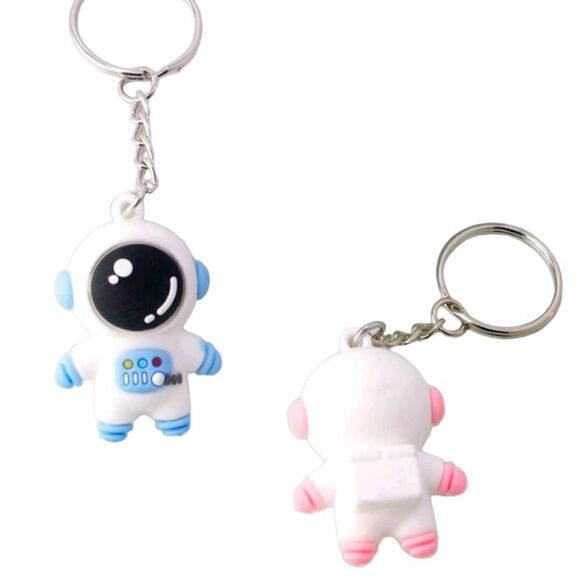 Astronaut Keychains  - Picture 2 of 4